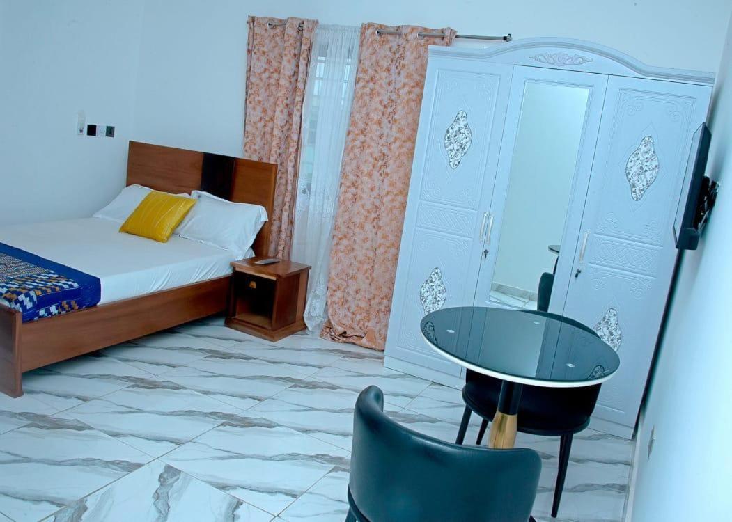 The Lords Palace Guest House Tema Exterior photo